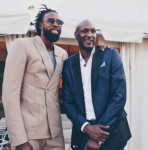 边锋吸引防 边锋吸引防