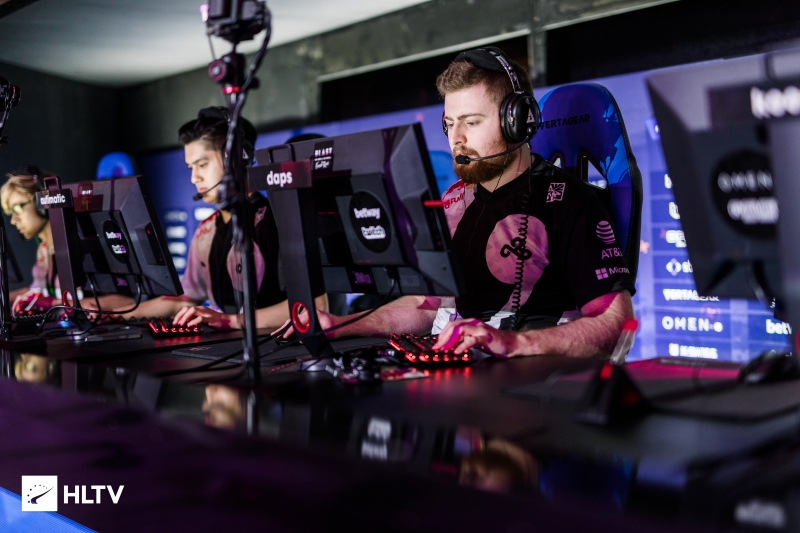 的稳健运营 的稳健运营